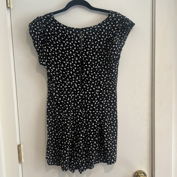 Floral Romper - Picture 3 of 3